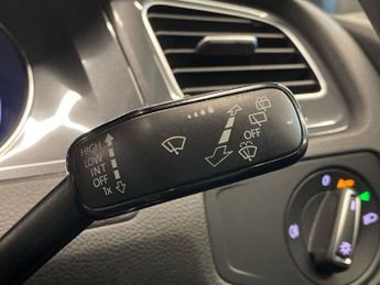 VOLKSWAGEN GOLF 1.5 Tsi Evo Se Nav Hatchback 5Dr Petrol Dsg Euro 6 (S/S) (130 Ps