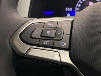 VOLKSWAGEN T-Roc 1.5 Tsi Match 5Dr Dsg