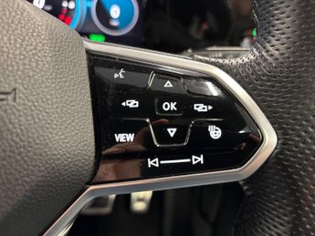 VOLKSWAGEN GOLF 1.4 Tsi 13Kwh Gte Hatchback 5Dr Petrol Plug-In Hybrid Dsg Euro 6