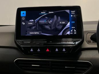 VOLKSWAGEN ID.3 107Kw Life Pro 58Kwh 5Dr Auto [120Kw Ch]
