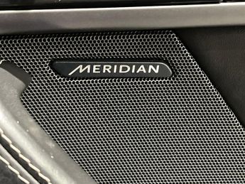 JAGUAR F-TYPE 5.0 V8 R Coupe 2Dr Petrol Auto Euro 6 (S/S) (550 Ps)