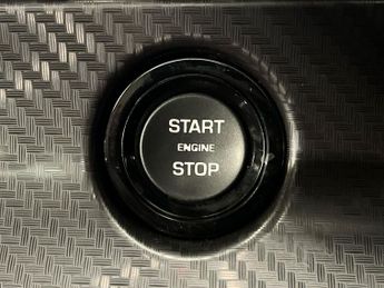 JAGUAR F-TYPE 5.0 V8 R Coupe 2Dr Petrol Auto Euro 6 (S/S) (550 Ps)