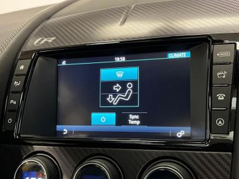 JAGUAR F-TYPE 5.0 V8 R Coupe 2Dr Petrol Auto Euro 6 (S/S) (550 Ps)