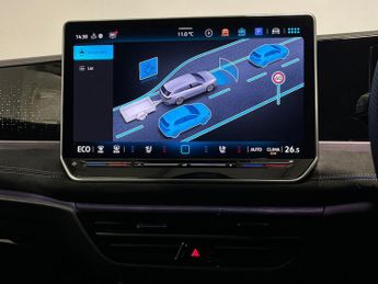 VOLKSWAGEN Passat 1.5 Tsi Ehybrid R-Line 5Dr Dsg