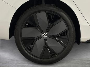 VOLKSWAGEN Passat 1.5 Tsi Ehybrid R-Line 5Dr Dsg