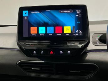 VOLKSWAGEN ID.3 Pro Performance 58Kwh Family Hatchback 5Dr Electric Auto (204 Ps