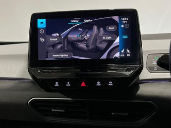VOLKSWAGEN ID.3 Pro Performance 58Kwh Family Hatchback 5Dr Electric Auto (204 Ps