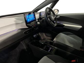 VOLKSWAGEN ID.3 Pro Performance 58Kwh Family Hatchback 5Dr Electric Auto (204 Ps