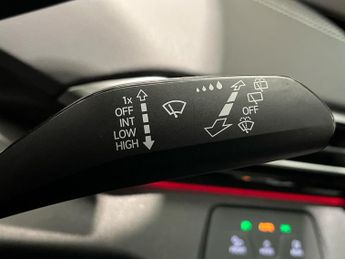 VOLKSWAGEN ID.4 Pro Performance 77Kwh Style Edition Suv 5Dr Electric Auto (204 P