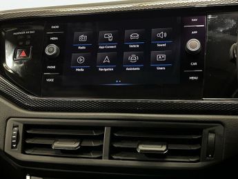 VOLKSWAGEN POLO 1.0 Tsi Life Hatchback 5Dr Petrol Dsg Euro 6 (S/S) (95 Ps)