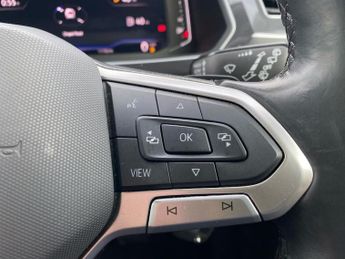 VOLKSWAGEN TIGUAN ALLSPACE 1.5 Tsi Life Suv 5Dr Petrol Dsg Euro 6 (S/S) (150 Ps)