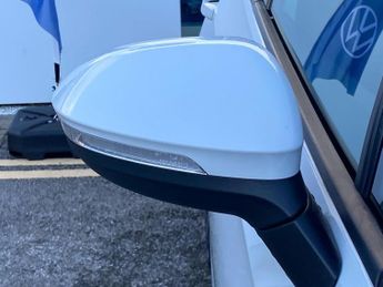 VOLKSWAGEN GOLF 2.0 Tdi Gtd Hatchback 5Dr Diesel Dsg Euro 6 (S/S) (200 Ps)