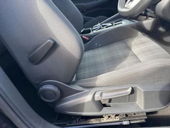 VOLKSWAGEN GOLF 2.0 Tdi Gtd Hatchback 5Dr Diesel Dsg Euro 6 (S/S) (200 Ps)