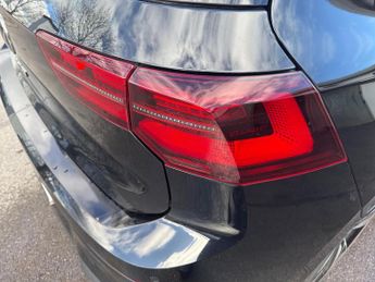 VOLKSWAGEN GOLF 2.0 Tdi Gtd Hatchback 5Dr Diesel Dsg Euro 6 (S/S) (200 Ps)