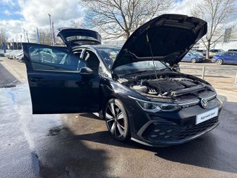 VOLKSWAGEN GOLF 2.0 Tdi Gtd Hatchback 5Dr Diesel Dsg Euro 6 (S/S) (200 Ps)