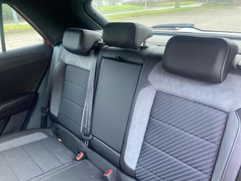 VOLKSWAGEN T-ROC 1.5 Tsi Evo R-Line 5Dr Dsg
