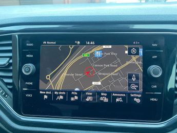 VOLKSWAGEN T-ROC 1.5 Tsi Evo R-Line 5Dr Dsg