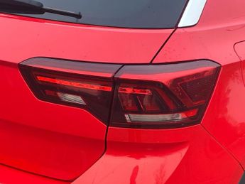 VOLKSWAGEN T-ROC 1.5 Tsi Evo R-Line 5Dr Dsg