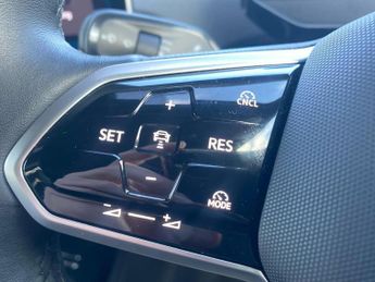 VOLKSWAGEN ID.5 210Kw Match Pro 77Kwh 5Dr Auto