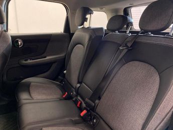 MINI COUNTRYMAN 1.5 Cooper Suv 5Dr Petrol Auto 6Spd All4 Euro 6 (S/S) (136 Ps)