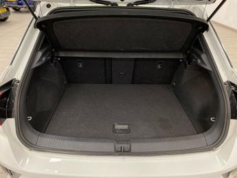 VOLKSWAGEN T-ROC 2.0 Tsi R-Line Suv 5Dr Petrol Dsg 4Motion Euro 6 (S/S) (190 Ps)