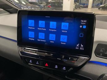 VOLKSWAGEN ID.3 Pro S 77Kwh Tour Hatchback 5Dr Electric Auto (204 Ps)