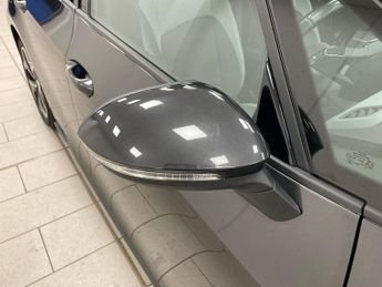 VOLKSWAGEN ID.3 Pro S 77Kwh Tour Hatchback 5Dr Electric Auto (204 Ps)