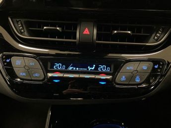 TOYOTA C-HR 1.8 Hybrid Excel 5Dr Cvt