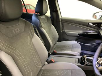 VOLKSWAGEN ID.4 210Kw Match Pro 77Kwh 5Dr Auto