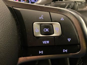 VOLKSWAGEN GOLF 1.5 Tsi Evo R-Line Edition Hatchback 5Dr Petrol Dsg Euro 6 (S/S)