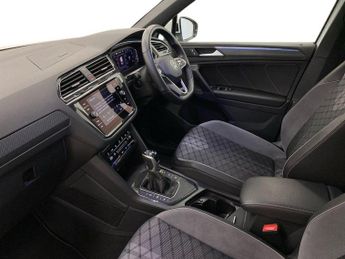 VOLKSWAGEN TIGUAN 1.5 Tsi R-Line Suv 5Dr Petrol Dsg Euro 6 (S/S) (150 Ps)