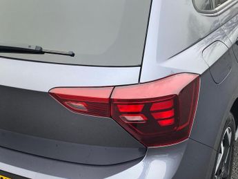 VOLKSWAGEN POLO 1.0 Tsi R-Line Hatchback 5Dr Petrol Dsg Euro 6 (S/S) (115 Ps)