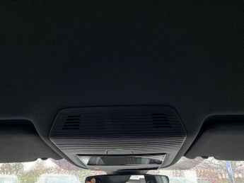 VOLKSWAGEN ID.4 Pure 52Kwh Life Suv 5Dr Electric Auto (148 Ps)