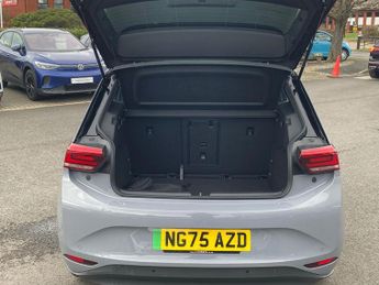 VOLKSWAGEN ID.3 Pro 59Kwh Hatchback 5Dr Electric Auto (204 Ps)
