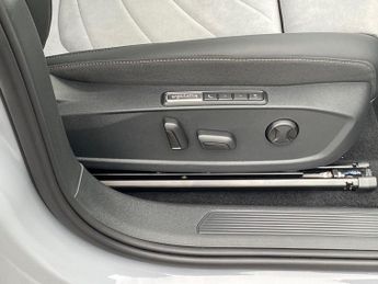 VOLKSWAGEN ID.3 Pro 59Kwh Hatchback 5Dr Electric Auto (204 Ps)