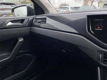 VOLKSWAGEN POLO 1.0 Tsi Life Hatchback 5Dr Petrol Dsg Euro 6 (S/S) (95 Ps)