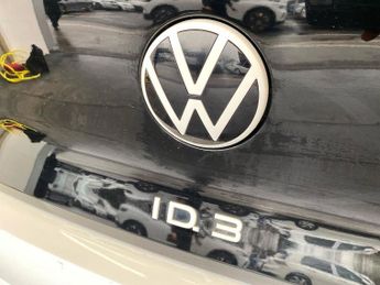 VOLKSWAGEN ID.3 Pro Performance 58Kwh Family Hatchback 5Dr Electric Auto (204 Ps