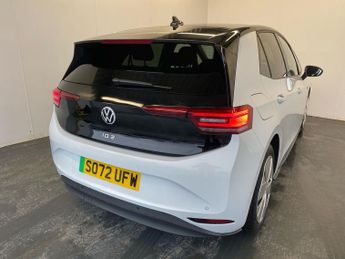 VOLKSWAGEN ID.3 Pro Performance 58Kwh Family Hatchback 5Dr Electric Auto (204 Ps