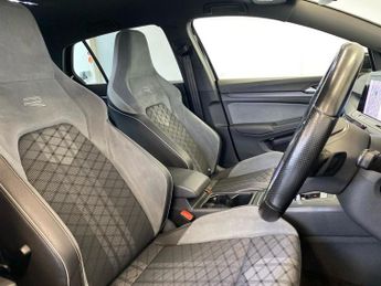 VOLKSWAGEN GOLF 2.0 Tdi R-Line Hatchback 5Dr Diesel Dsg Euro 6 (S/S) (150 Ps)