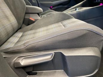 VOLKSWAGEN GOLF 1.4 Tsi 13Kwh Gte Hatchback 5Dr Petrol Plug-In Hybrid Dsg Euro 6