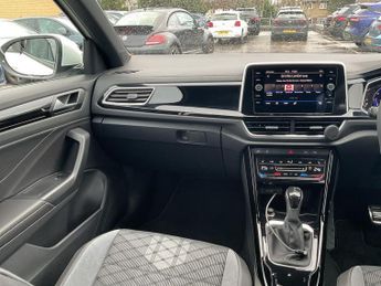 VOLKSWAGEN T-Roc 1.5 Tsi R-Line 5Dr Dsg