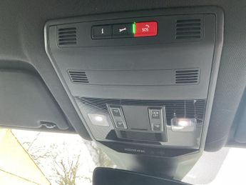 VOLKSWAGEN T-Roc 1.5 Tsi R-Line 5Dr Dsg