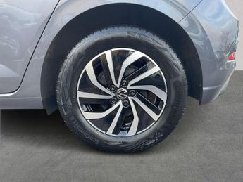 VOLKSWAGEN POLO 1.0 Tsi Life Hatchback 5Dr Petrol Dsg Euro 6 (S/S) (95 Ps)