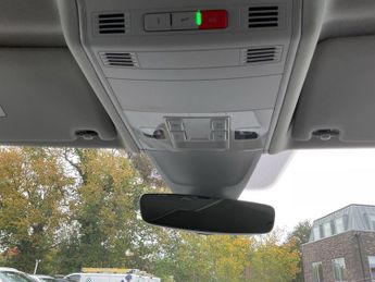 VOLKSWAGEN TIGUAN ALLSPACE 2.0 Tdi Life Suv 5Dr Diesel Dsg Euro 6 (S/S) (150 Ps)