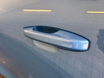 VOLVO EC40 Twin Recharge 82Kwh Plus Suv 5Dr Electric Auto Awd (408 Ps)