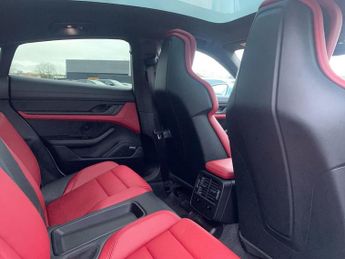 PORSCHE TAYCAN Performance Plus 93.4Kwh Turbo Saloon 4Dr Electric Auto 4Wd (11K