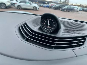 PORSCHE TAYCAN Performance Plus 93.4Kwh Turbo Saloon 4Dr Electric Auto 4Wd (11K