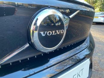 VOLVO EX40 Ex40 185Kw Extended Range Plus 82Kwh 5Dr Auto Estate