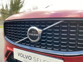 VOLVO XC60 Volvo Xc60 R-Design B4 Mhev Awd