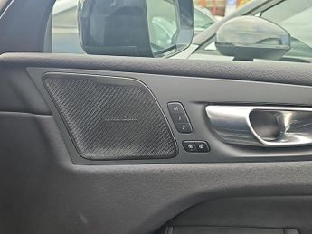 VOLVO XC60 Volvo Xc60 + B4 Mhev Auto